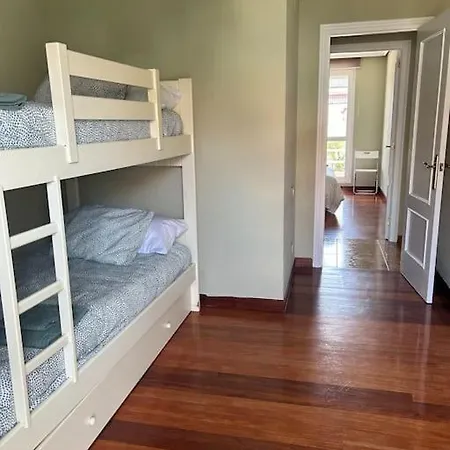 Playa De Berria - Precioso Apartamento Con Piscina Lägenhet *